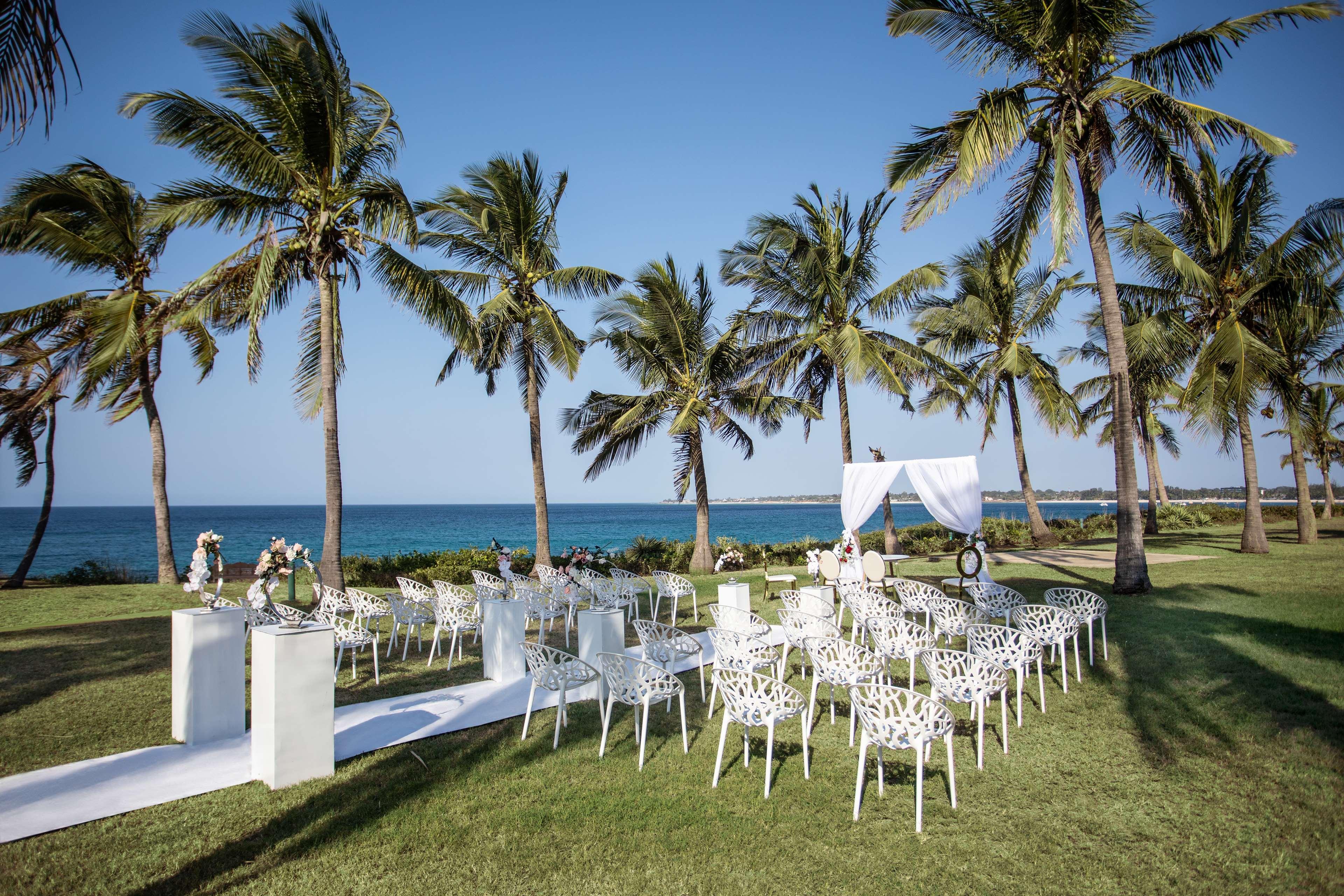 Avani Pemba Beach Hotel Екстер'єр фото