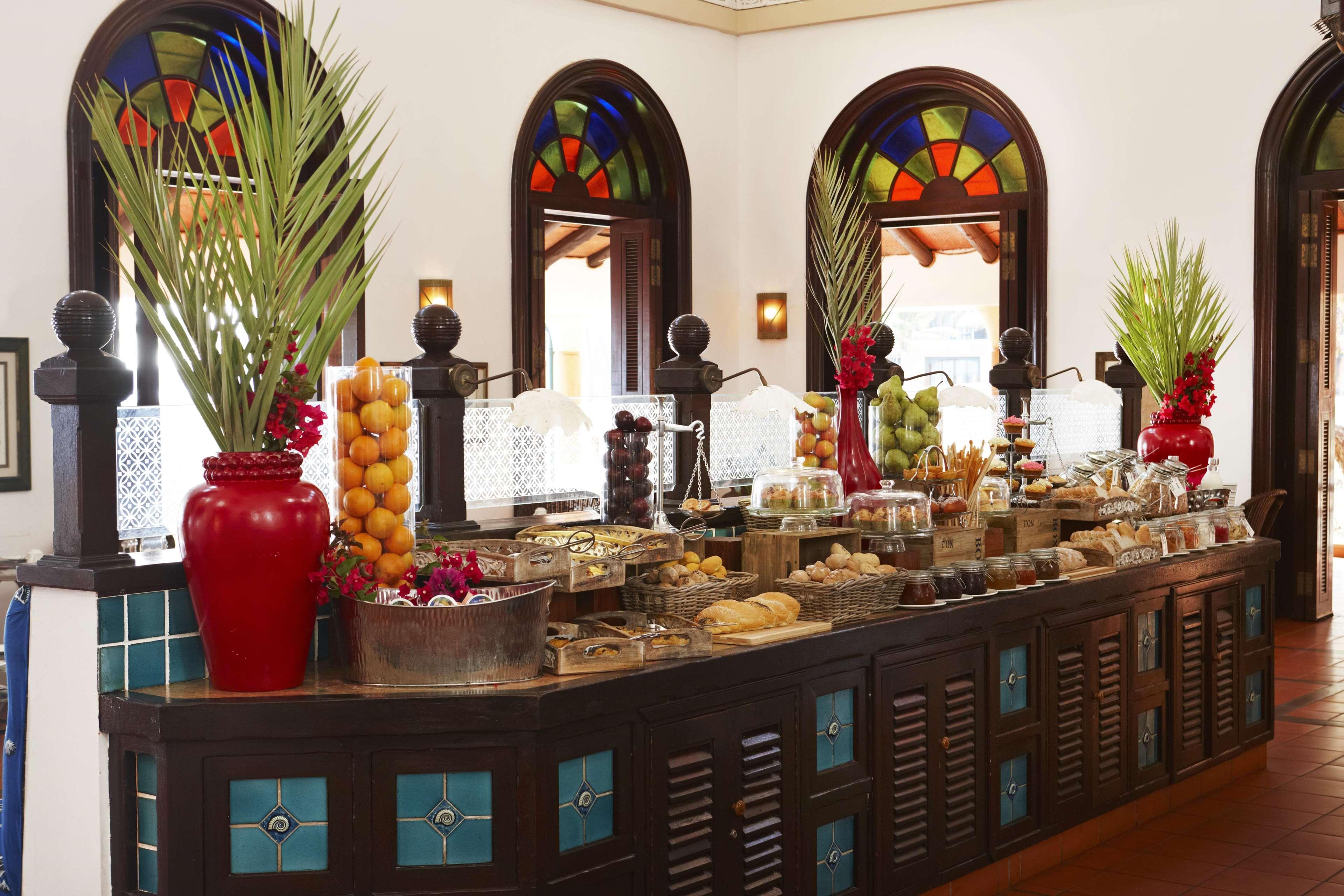 Avani Pemba Beach Hotel Екстер'єр фото