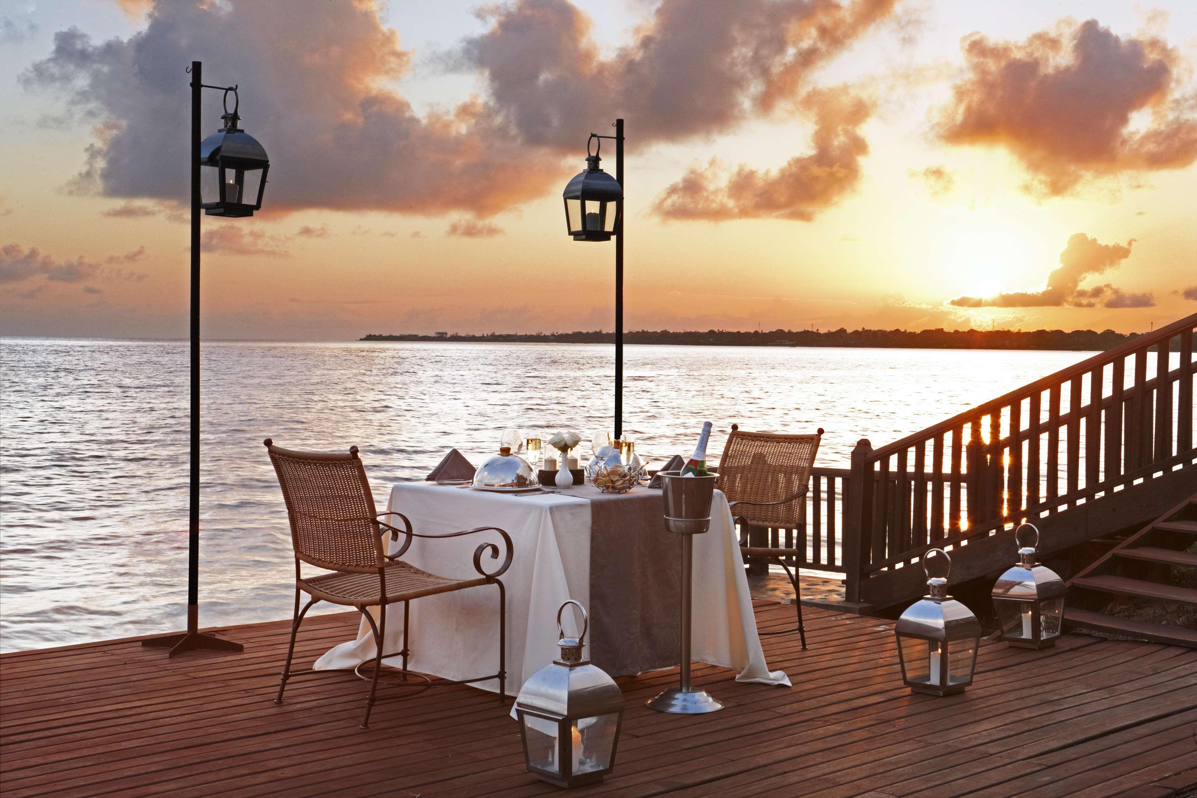 Avani Pemba Beach Hotel Екстер'єр фото